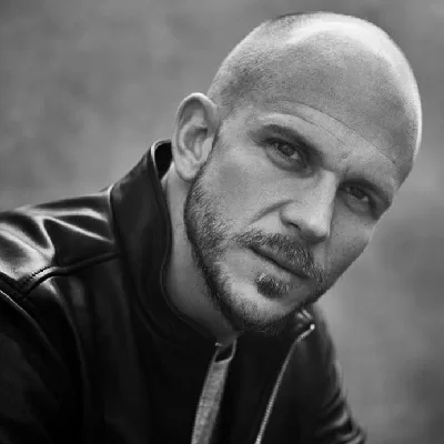 Gustaf Skarsgård