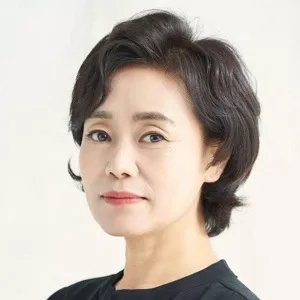 Kang Ae-sim