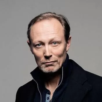 Lars Mikkelsen