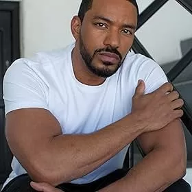 Laz Alonso