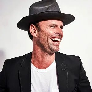 Walton Goggins