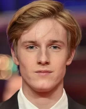 Louis Hofmann