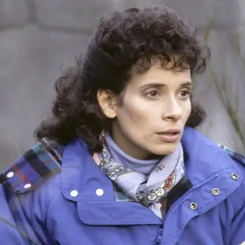 Theresa Saldana