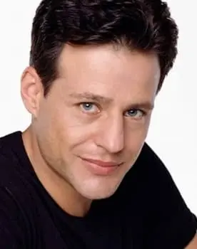 Louis Mandylor