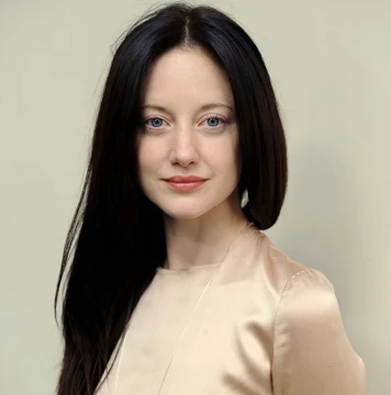 Andrea Riseborough